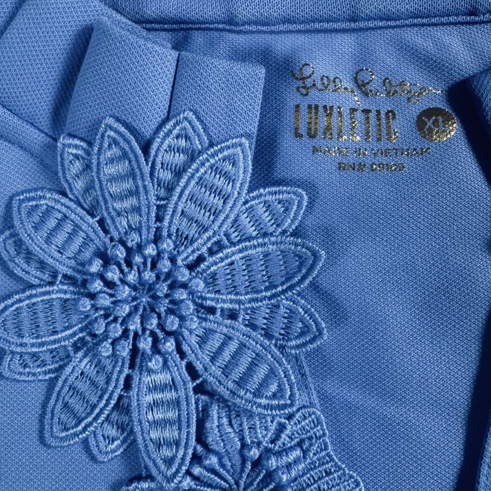 Lilly Pulitzer Luxletic Ruffle Neck Polo Top Women XL Blue Floral Lace Applique - Picture 2 of 7